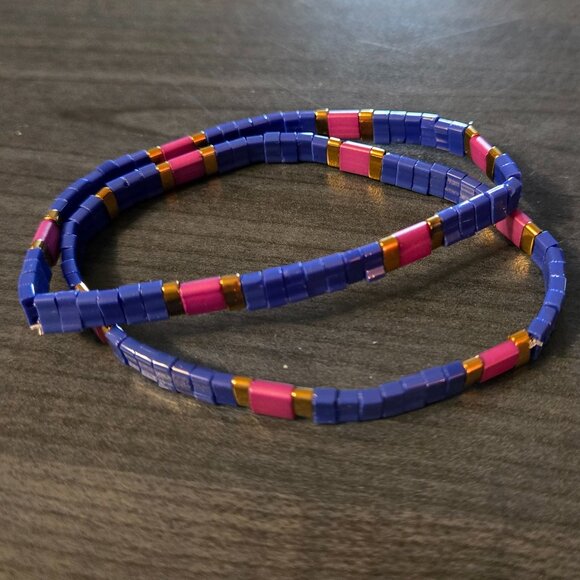 Colorful Beaded Chicklet Bracelet Tila beads / Bracelet perles de Tila élastique - Picture 1 of 3